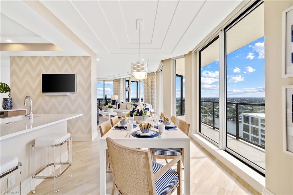 MERIDIAN CLUB - Residential