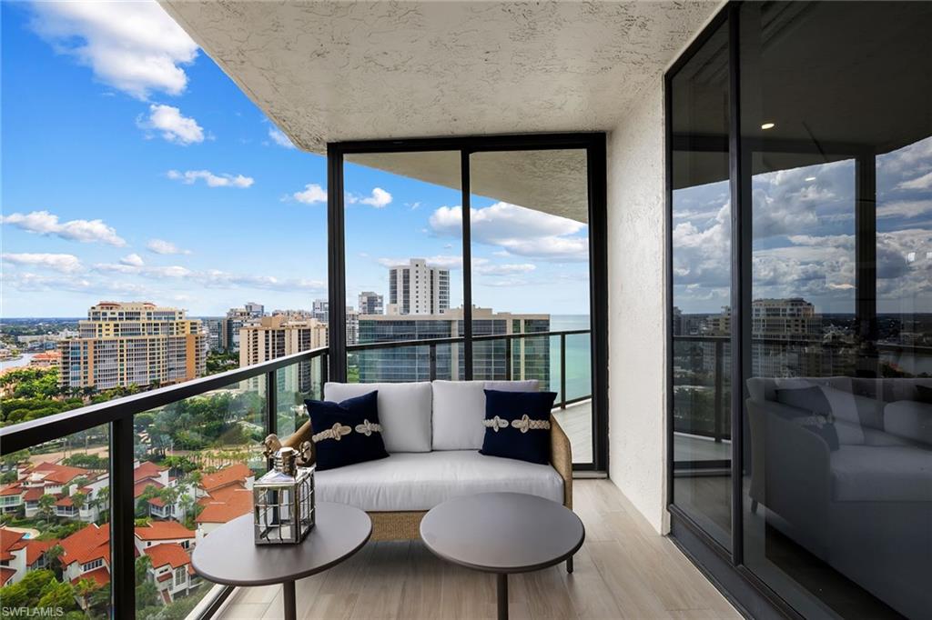 MERIDIAN CLUB - Residential