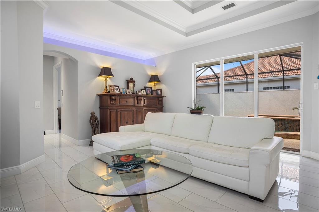 BRIDGEWATER BAY - Residential