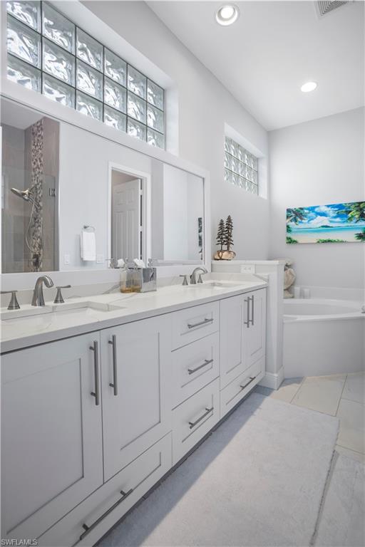 BRIDGEWATER BAY - Residential