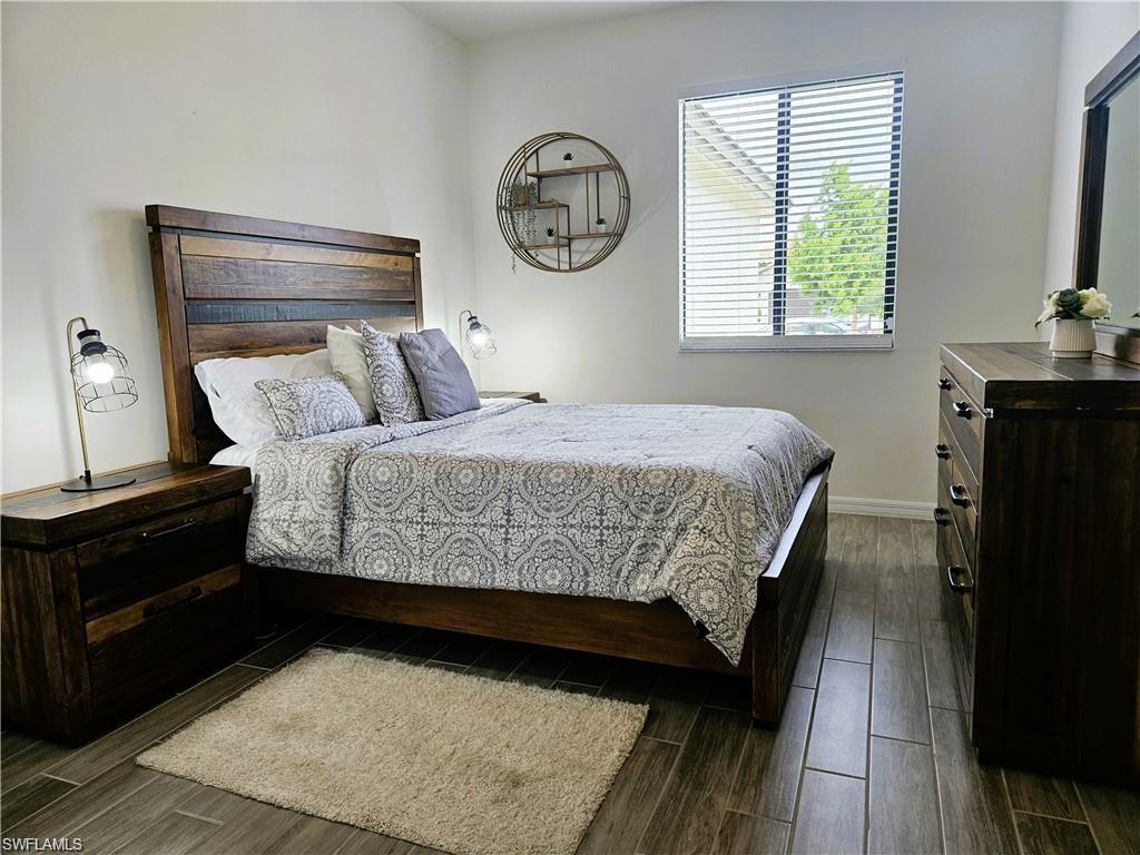 MAPLE RIDGE - Residential