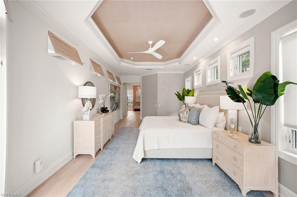 OLDE NAPLES - Residential