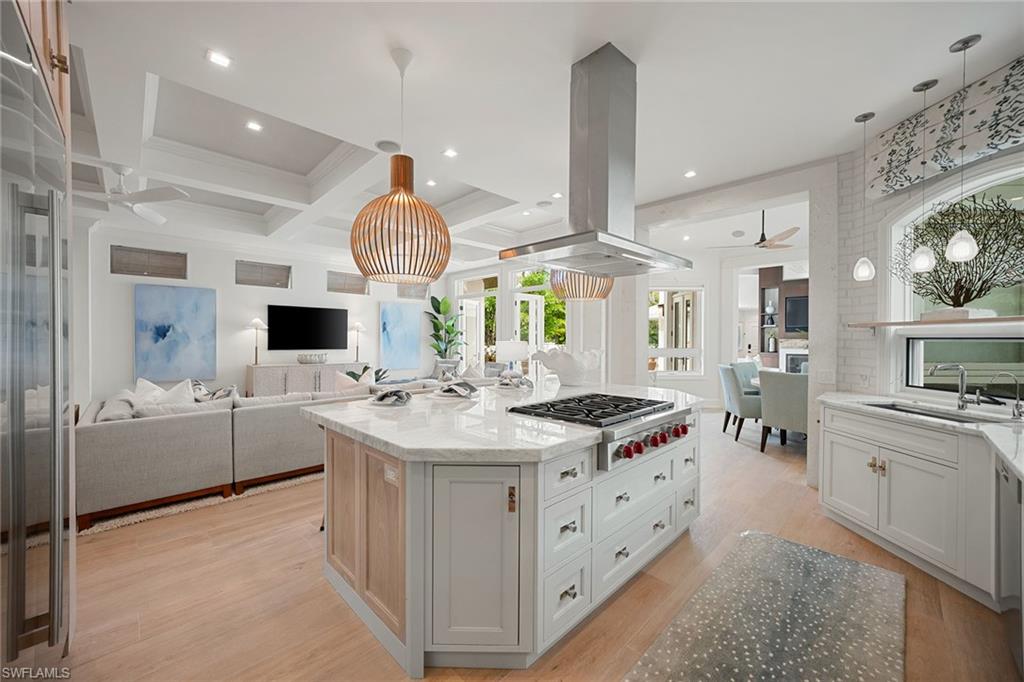 OLDE NAPLES - Residential