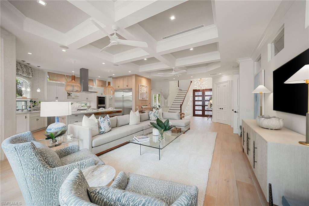 OLDE NAPLES - Residential