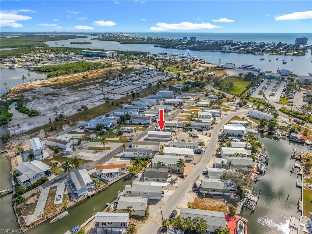 HELEN LANE CONDO RV - Residential