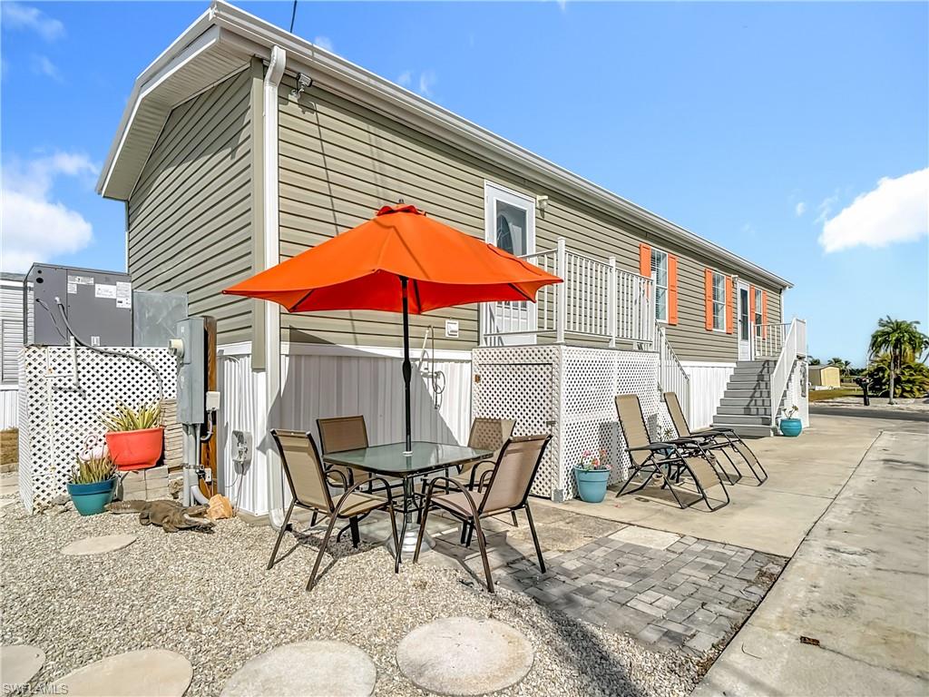 HELEN LANE CONDO RV - Residential