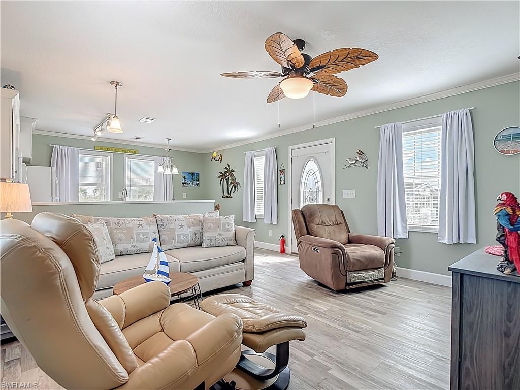 HELEN LANE CONDO RV - Residential