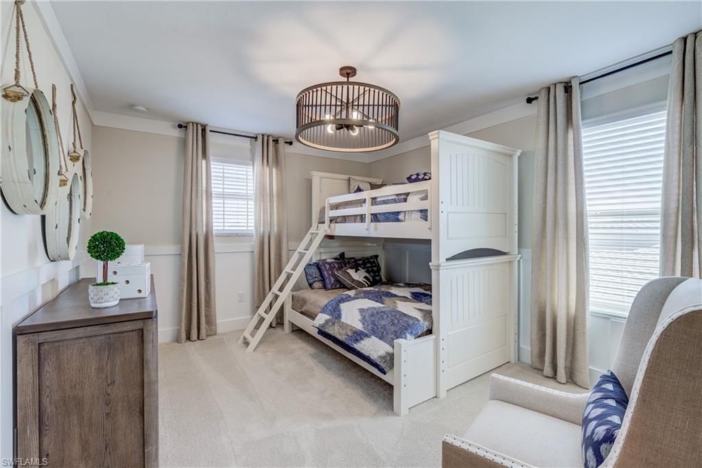 STONEHILL MANOR - Residential