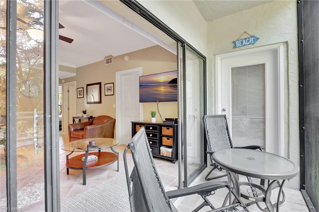 WORLD TENNIS CENTER III - Residential