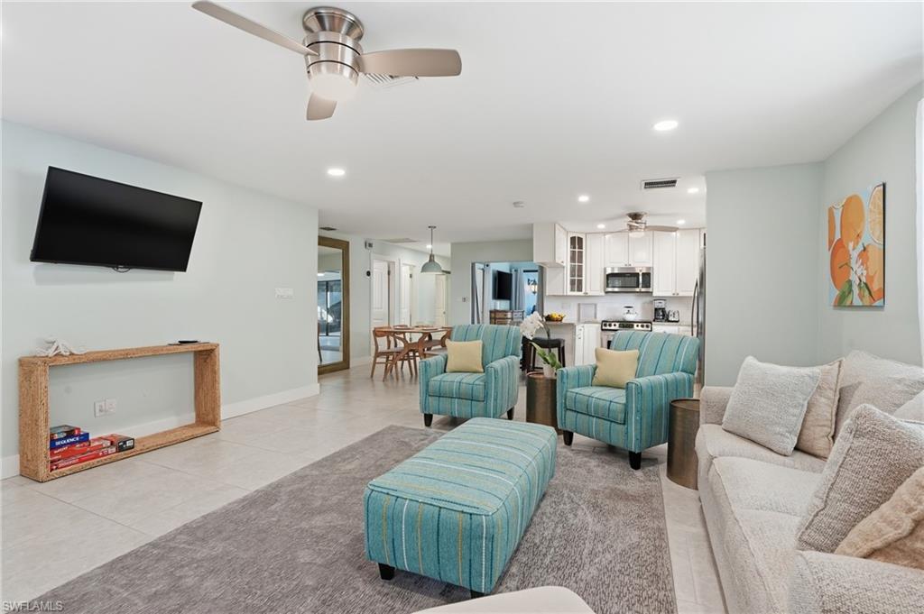 NAPLES PARK - Residential