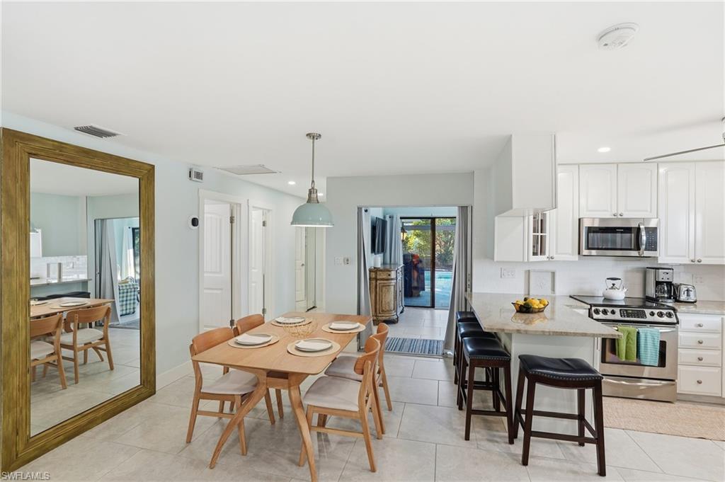 NAPLES PARK - Residential