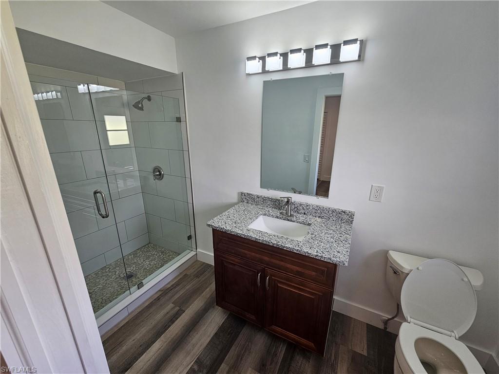 COUNTRY CLUB ESTATES - Residential