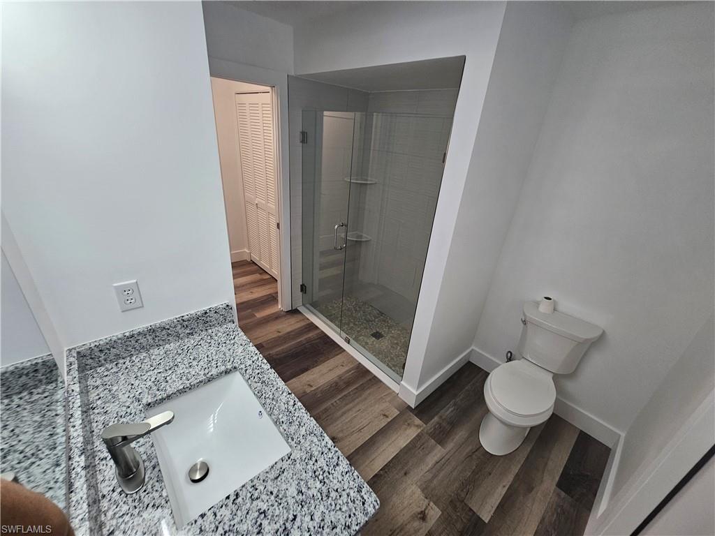 COUNTRY CLUB ESTATES - Residential