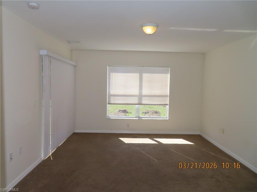 LAUREL OAKS - Residential