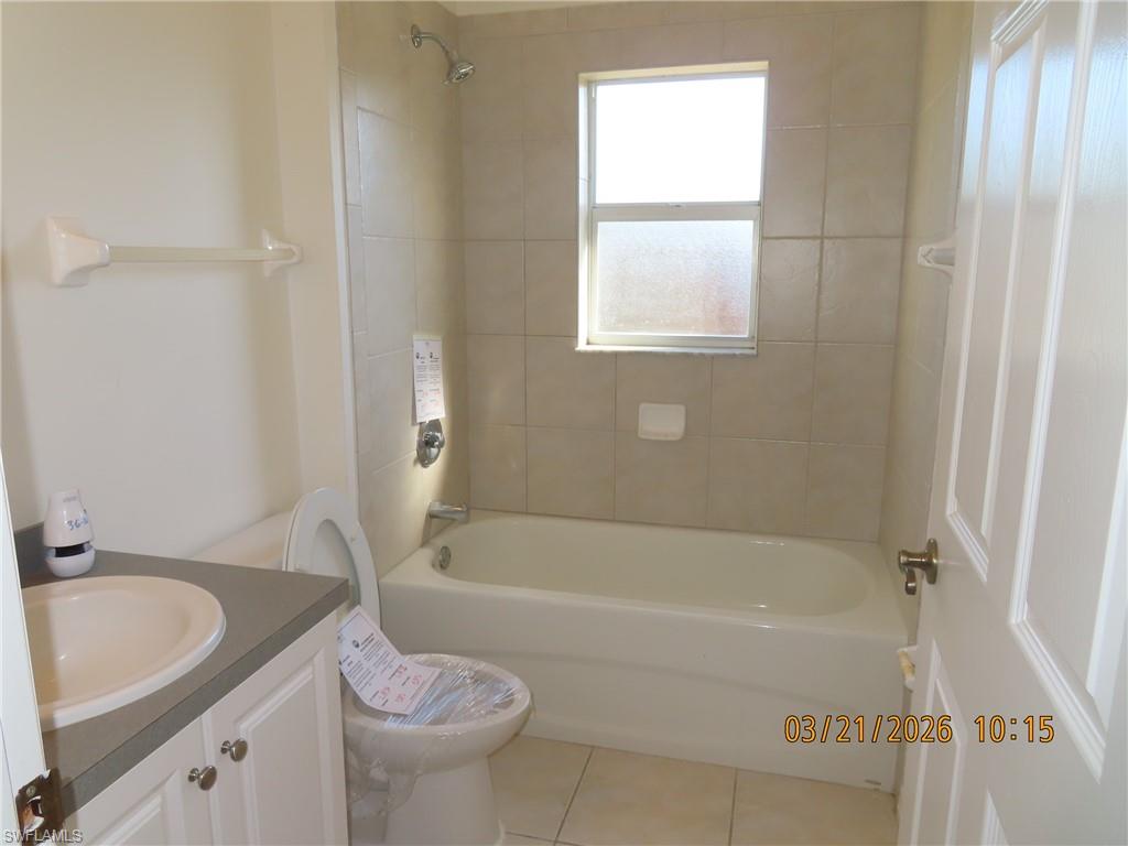 LAUREL OAKS - Residential