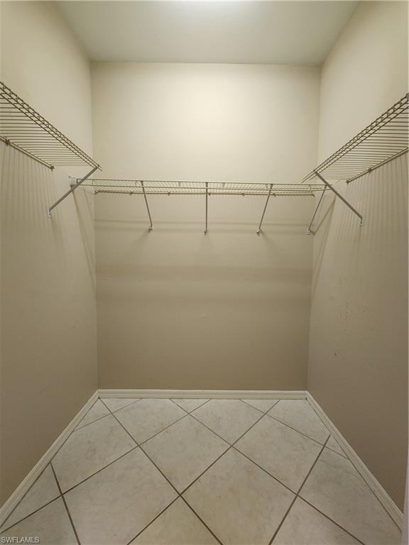 SILVERLAKES - Residential Lease