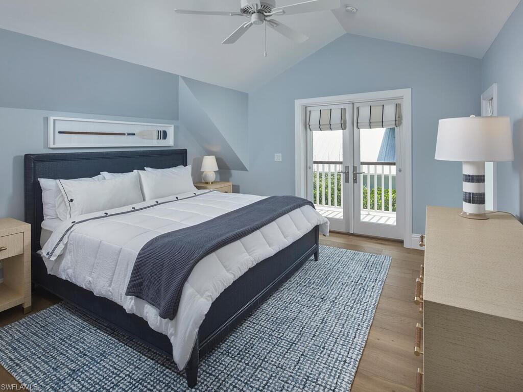 OLDE NAPLES - Residential