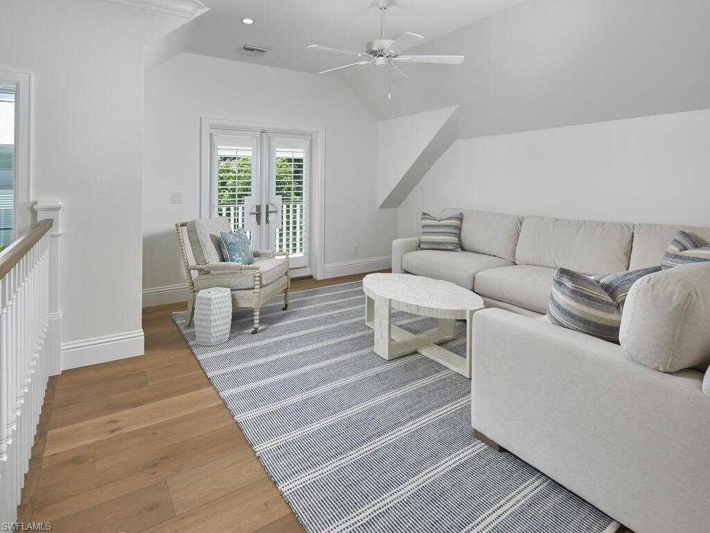 OLDE NAPLES - Residential