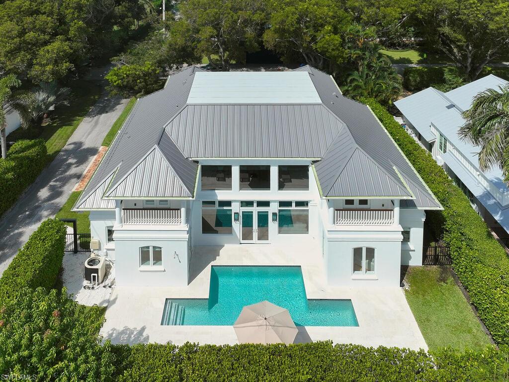 OLDE NAPLES - Residential