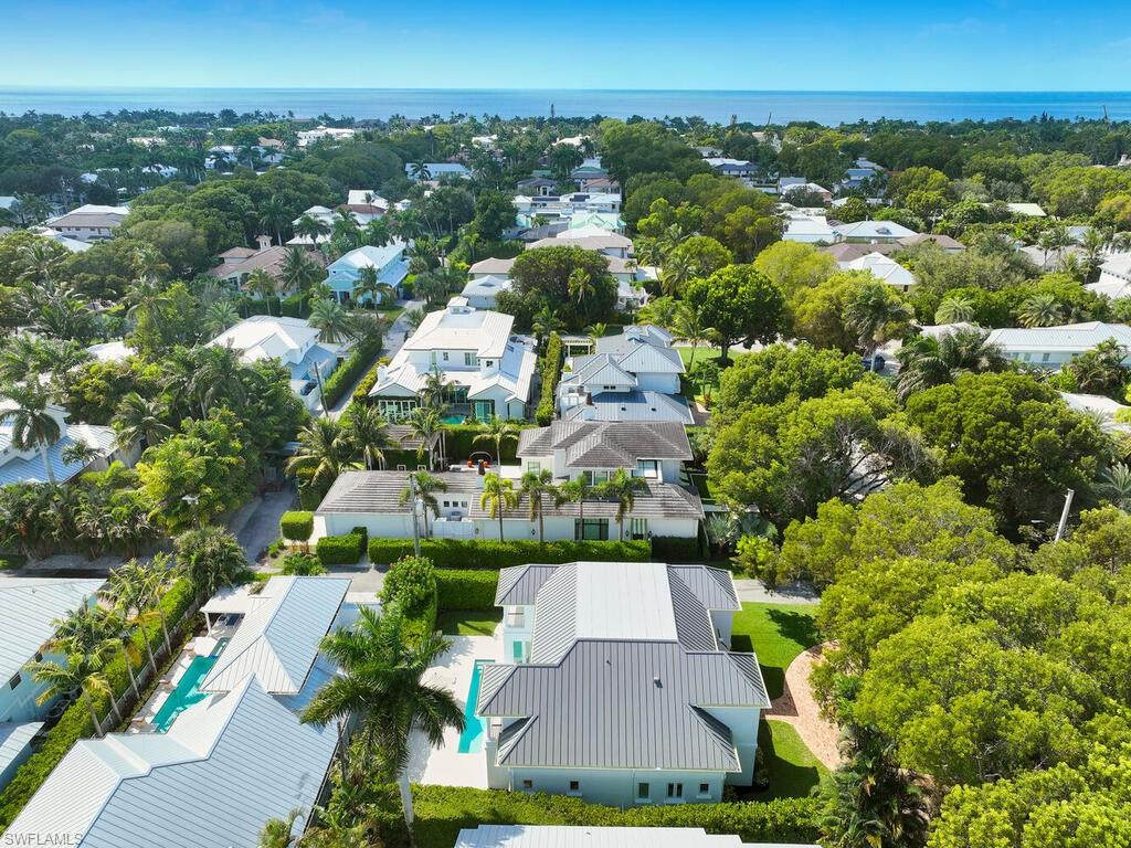 OLDE NAPLES - Residential