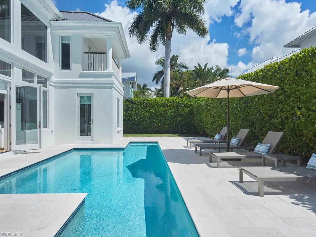 OLDE NAPLES - Residential