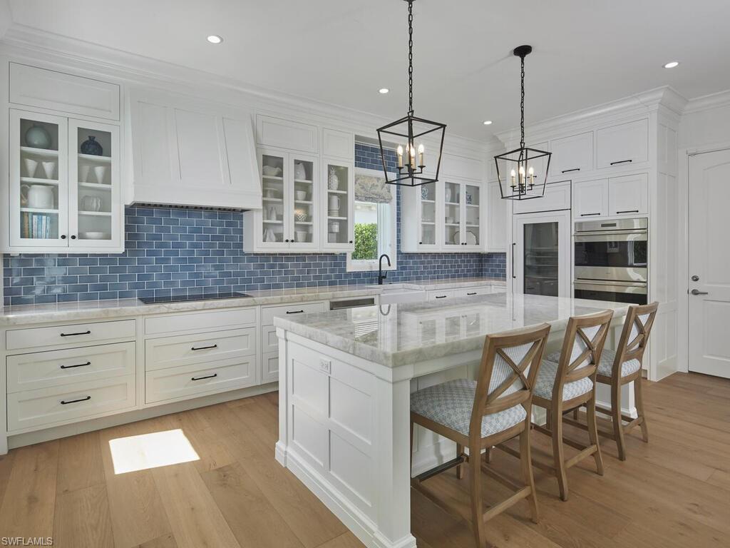 OLDE NAPLES - Residential