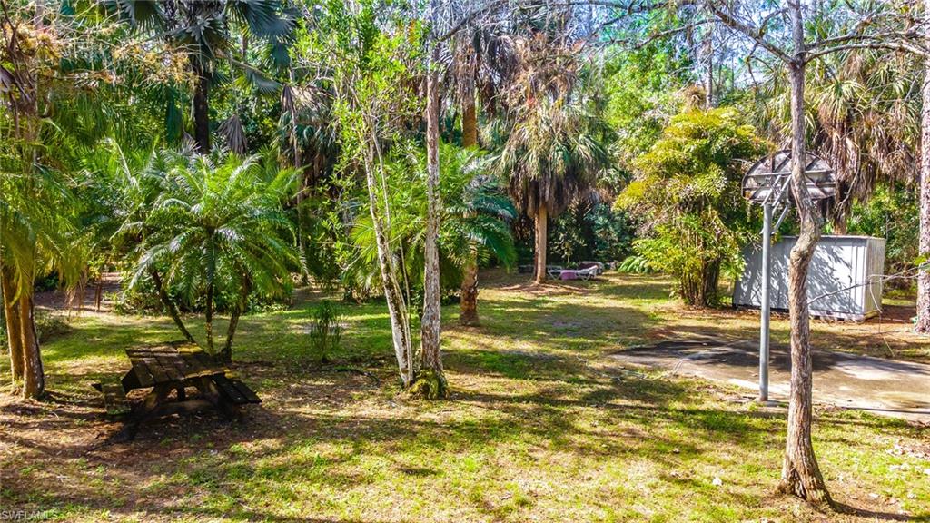 BELLE MEADE - Residential