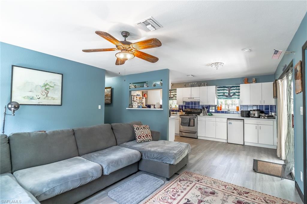 BELLE MEADE - Residential