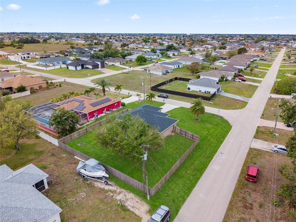 CAPE CORAL - Residential