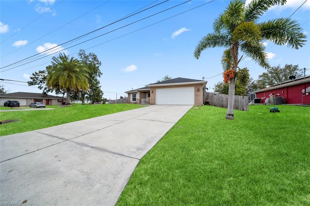 CAPE CORAL - Residential