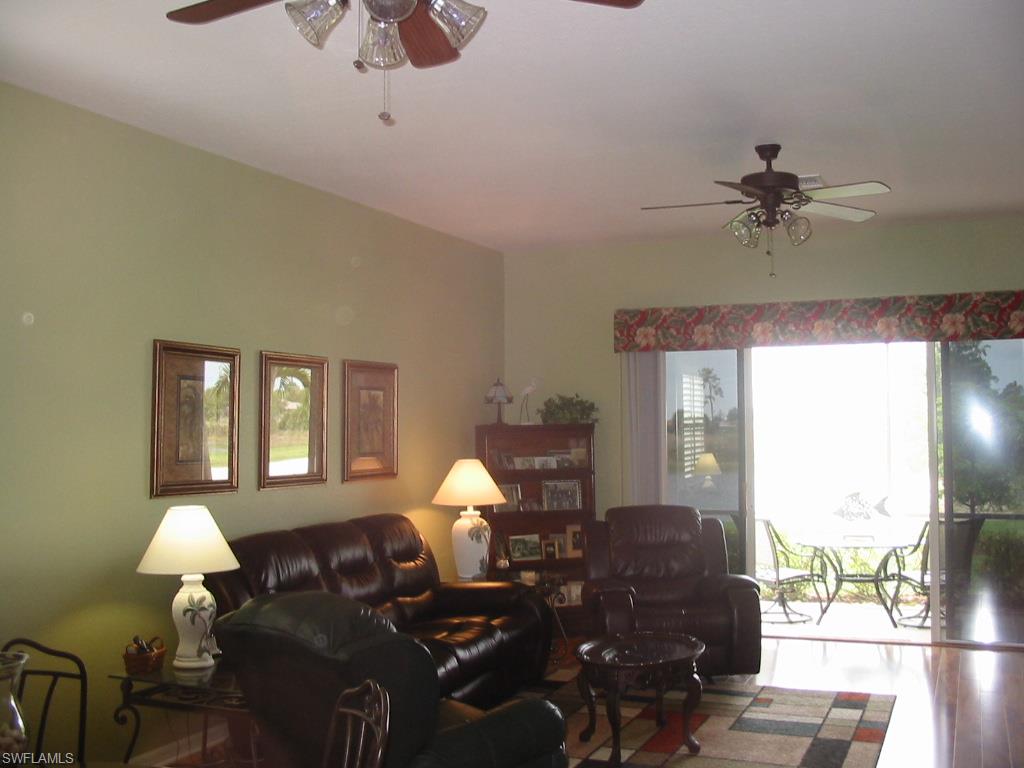 CORAL LAKES - Residential