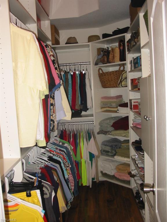 CORAL LAKES - Residential