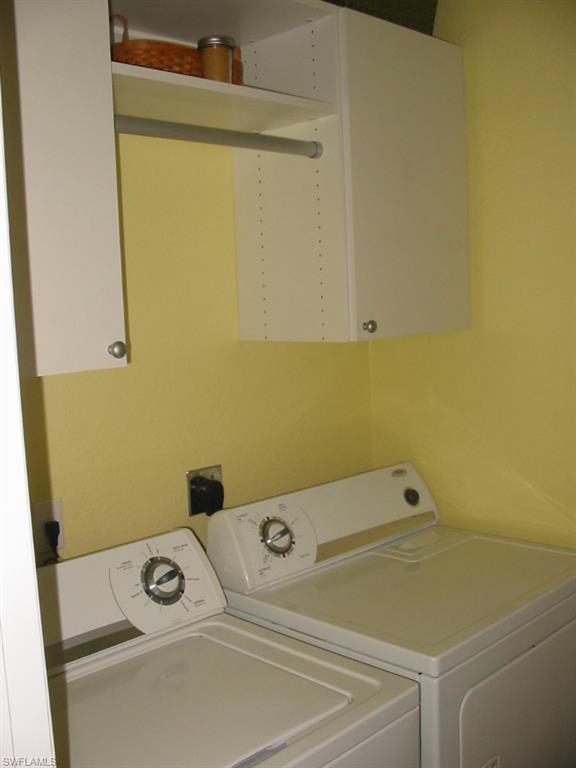 CORAL LAKES - Residential