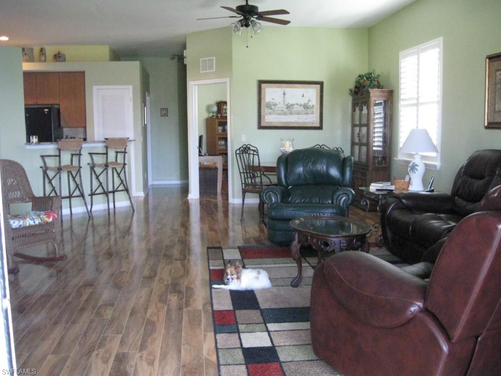 CORAL LAKES - Residential