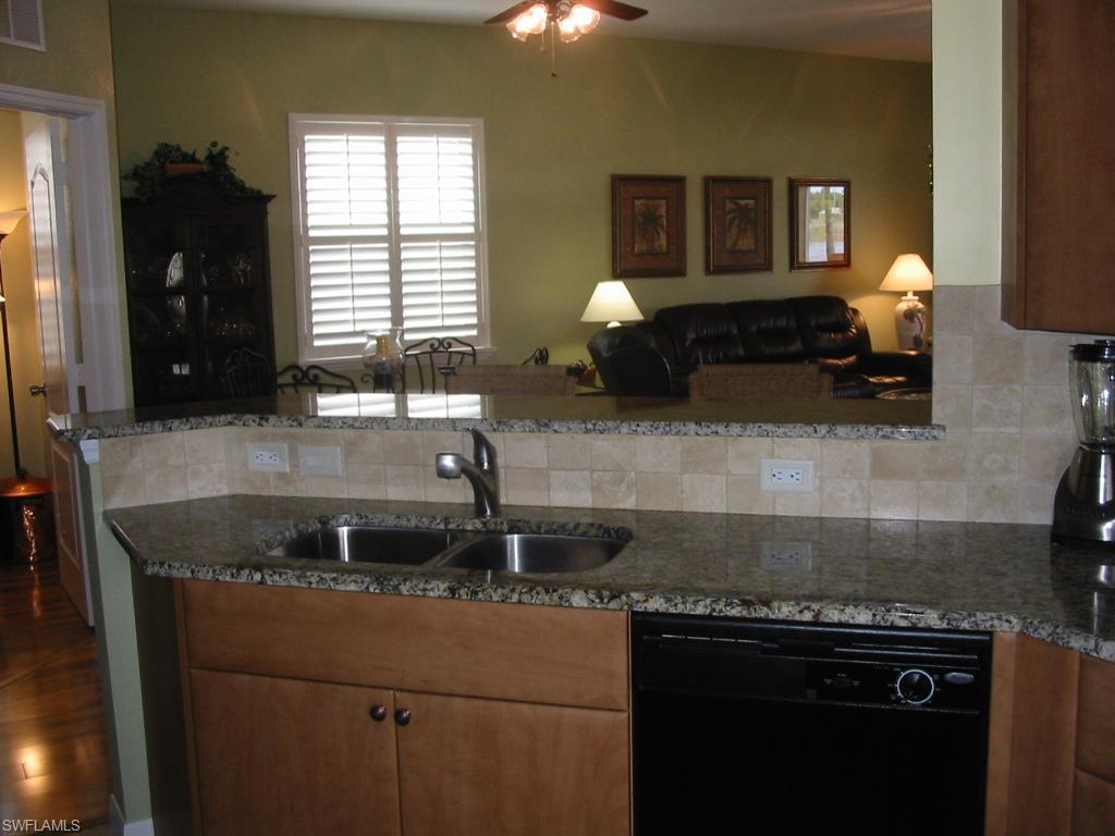 CORAL LAKES - Residential