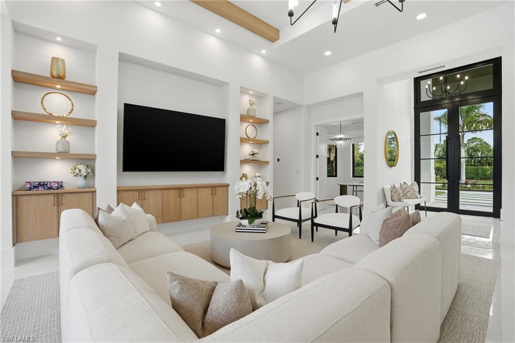 QUAIL CREEK - Residential