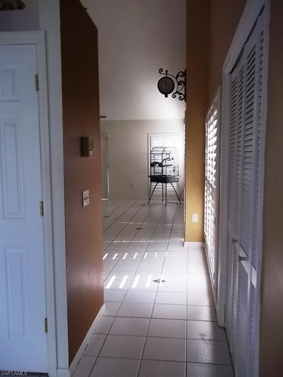 HARBOUR CASTLE - Residential