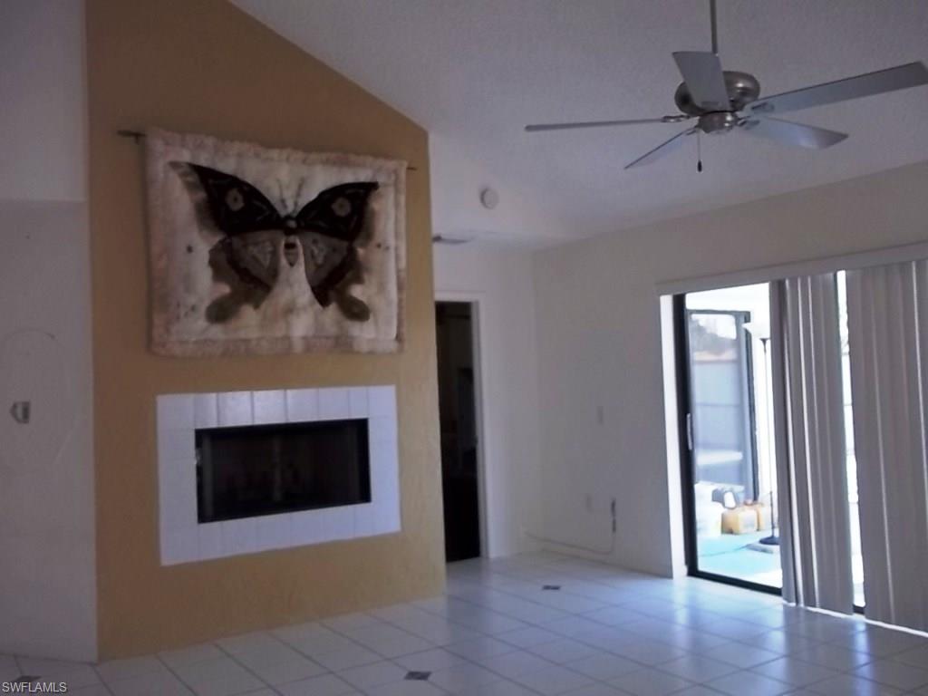 HARBOUR CASTLE - Residential