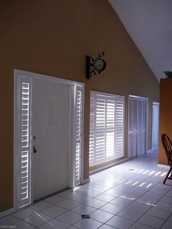 HARBOUR CASTLE - Residential