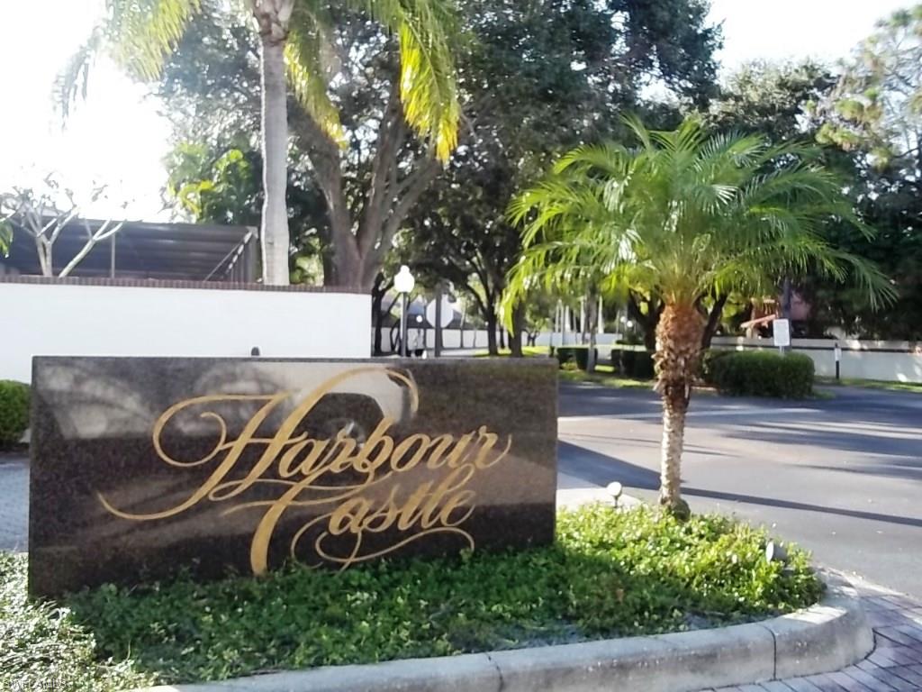 HARBOUR CASTLE - Residential