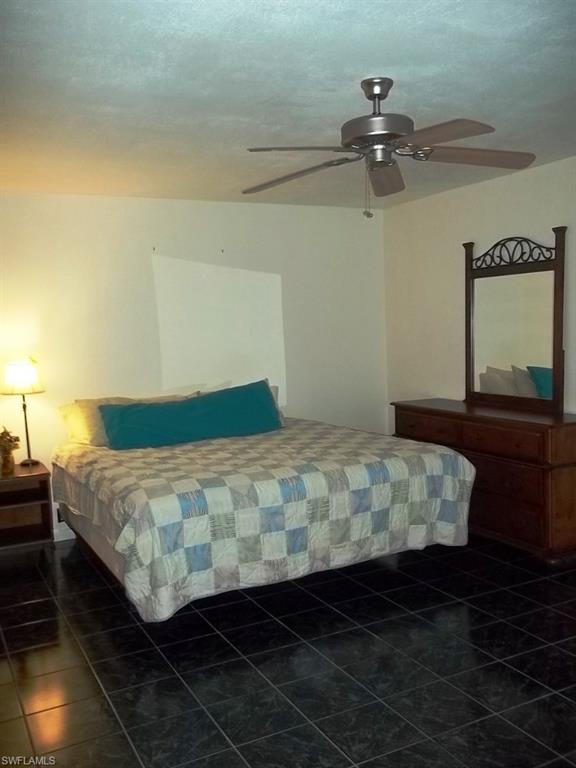 HARBOUR CASTLE - Residential