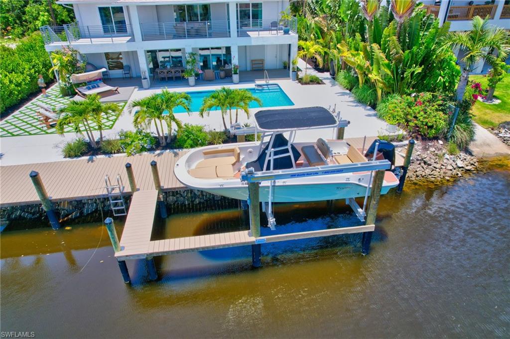 PIRATES COVE - Residential