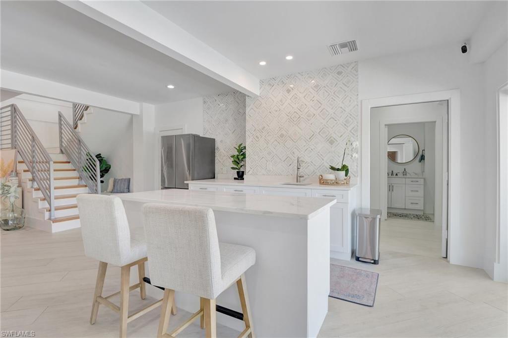 PIRATES COVE - Residential