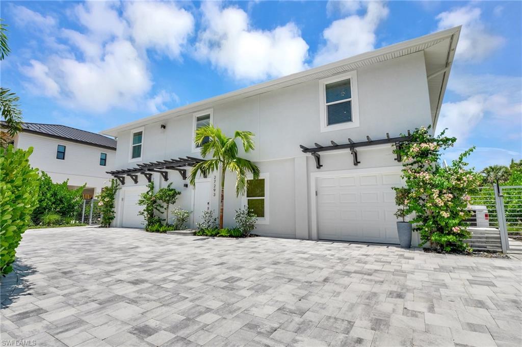 PIRATES COVE - Residential