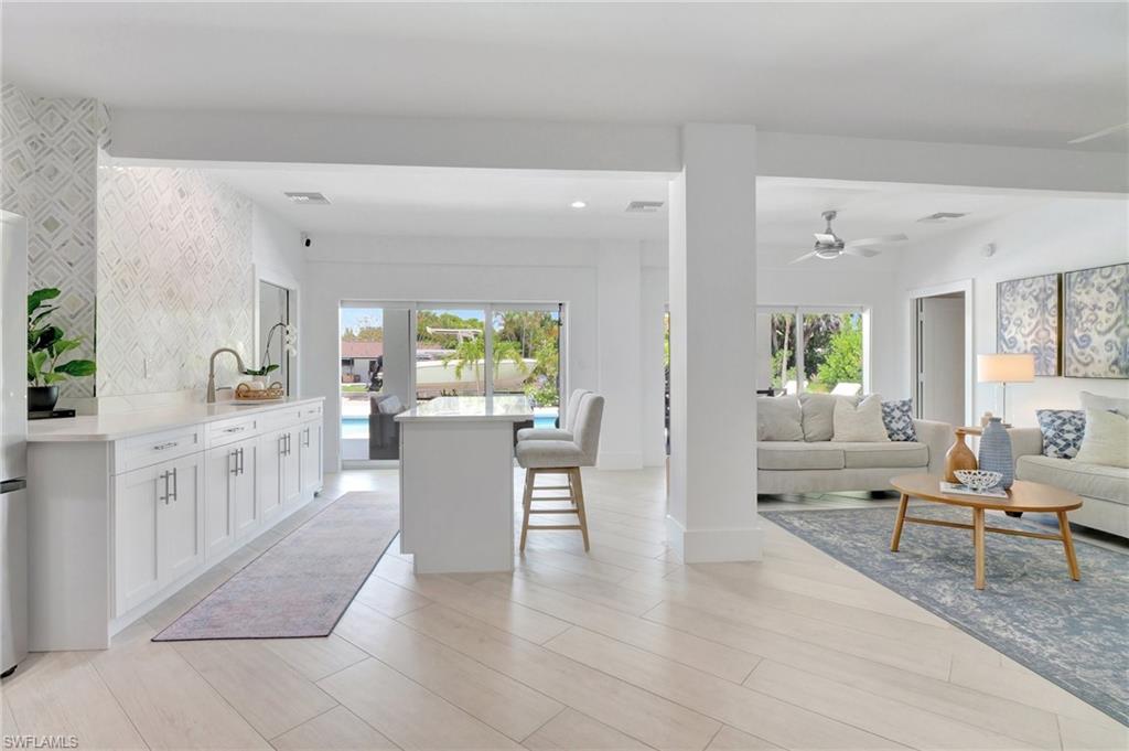 PIRATES COVE - Residential