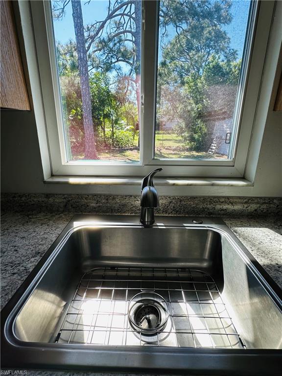 SAN CARLOS PARK - Residential