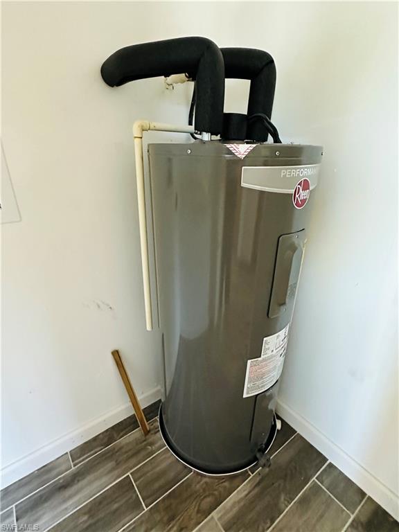 SAN CARLOS PARK - Residential