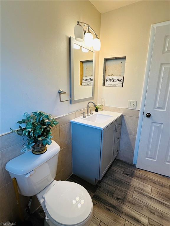 SAN CARLOS PARK - Residential