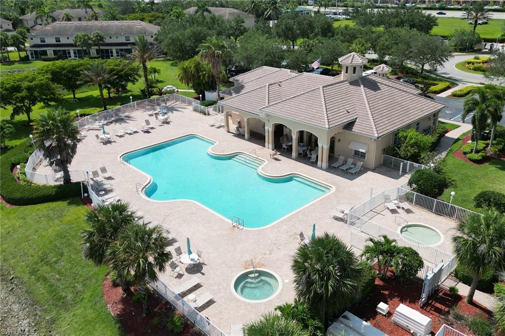 OLYMPIA POINTE - Residential