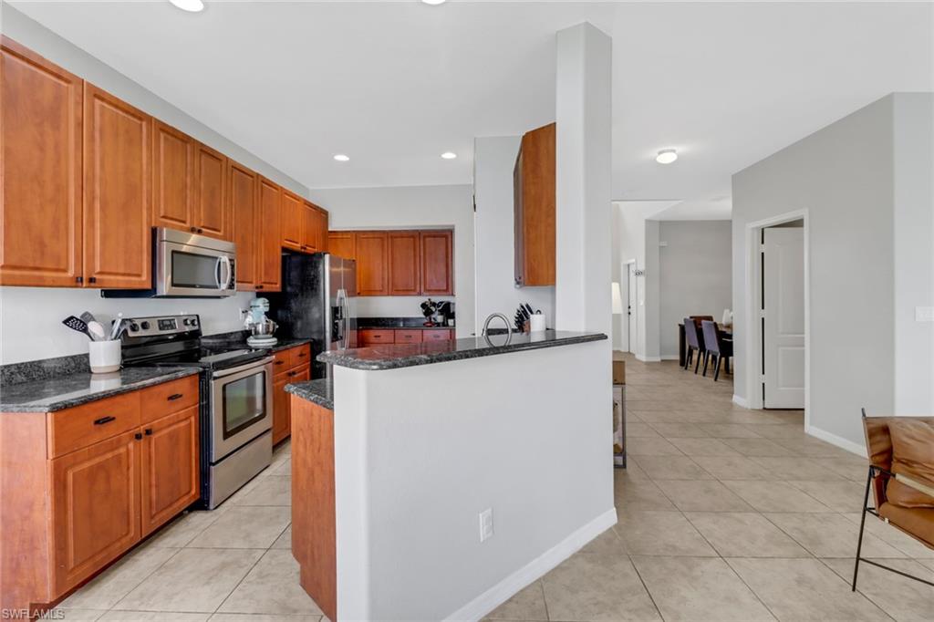 OLYMPIA POINTE - Residential